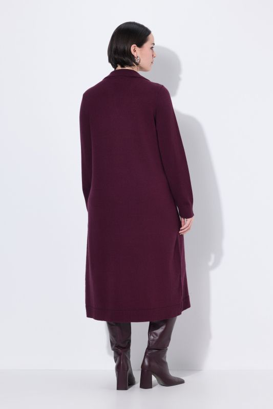 Рокля с V - образно деколте