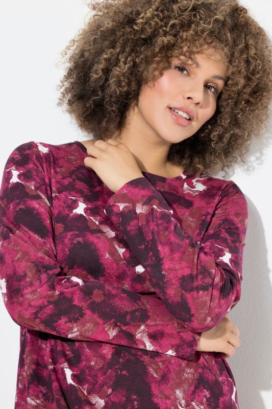 Тениска с абстрактен принт