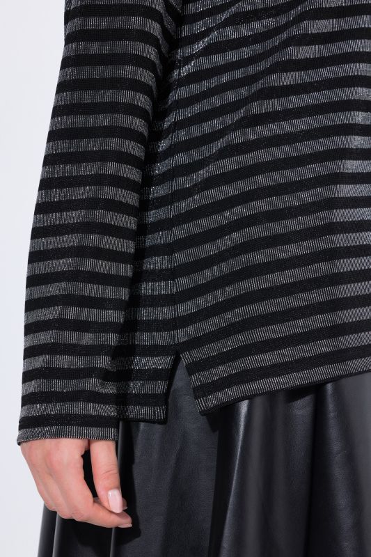 Тениска с бляскави райета