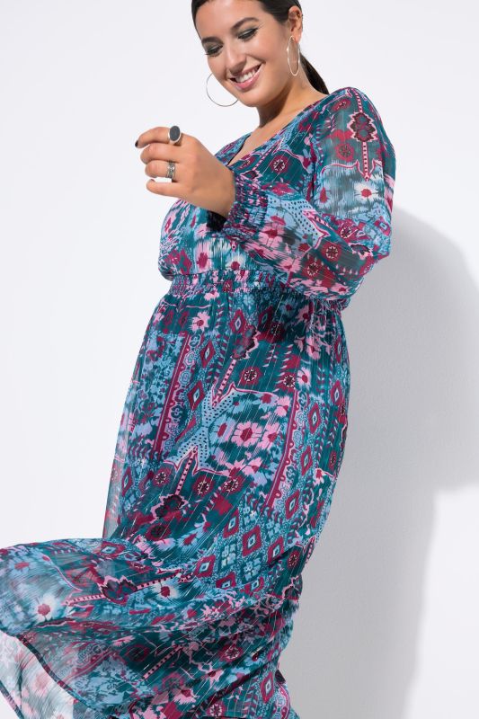 Рокля с пач принт