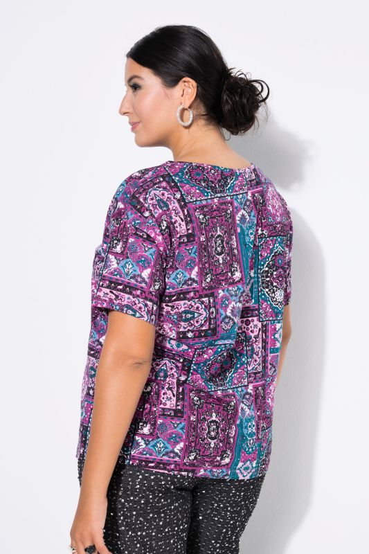 Тениска с пач принт