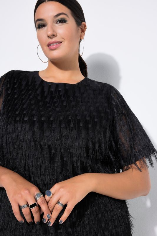 Рокля за парти с ресни