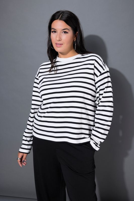 Суитчър с райета