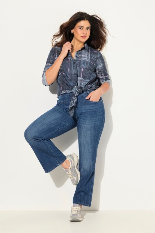 Bootcut Stretch Fit Jeans