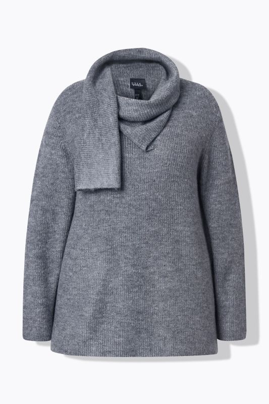 Пуловер с добавен шал