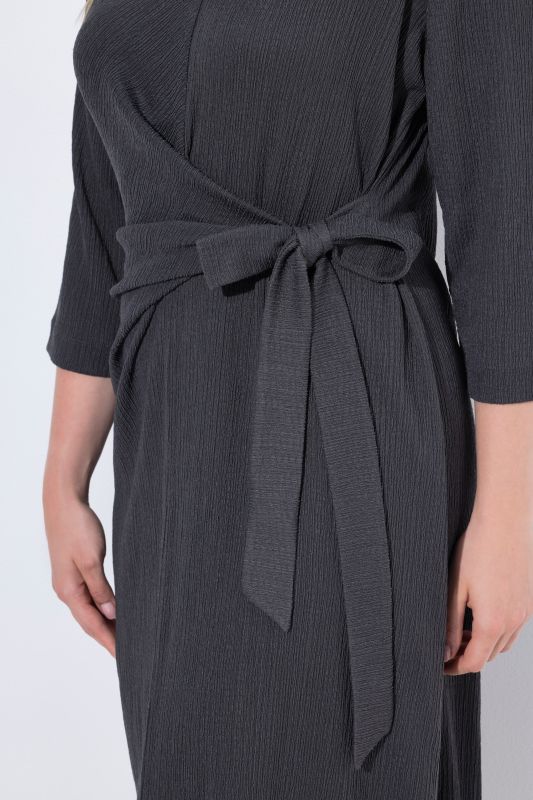 Рокля с визия тип прегърни ме