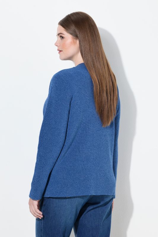 Жилетка плетена с връзки