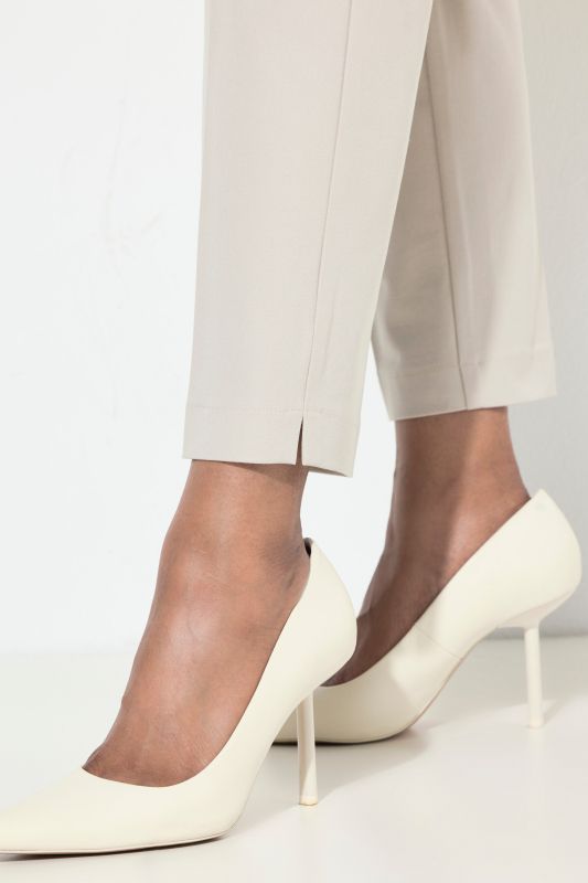 Cropped Stretch Blend Elastic Waistband Pants