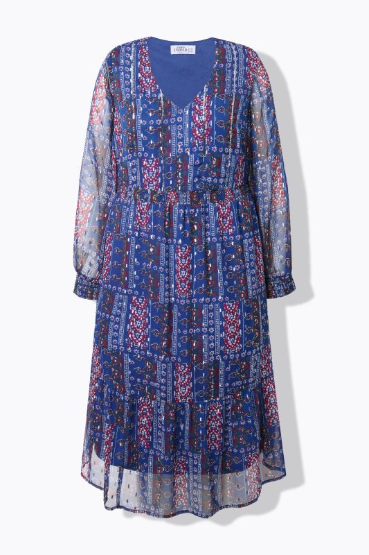 Рокля с шифон и бляскави акцент