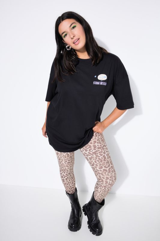 Тениска с принт на гърба