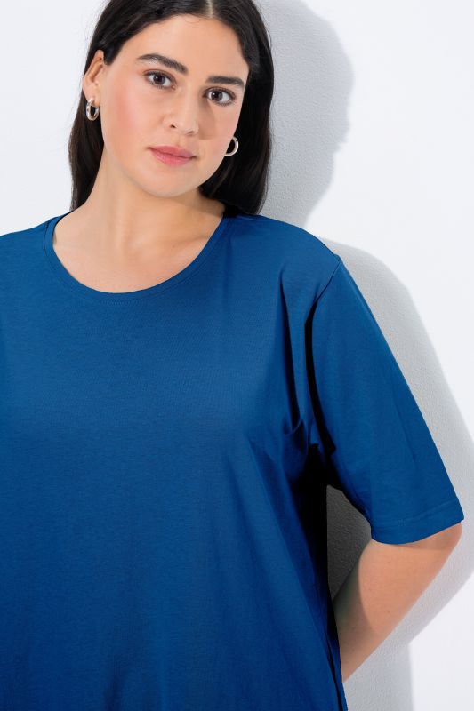Basic Round Neck Short Sleeve Relaxed Fit  Tee