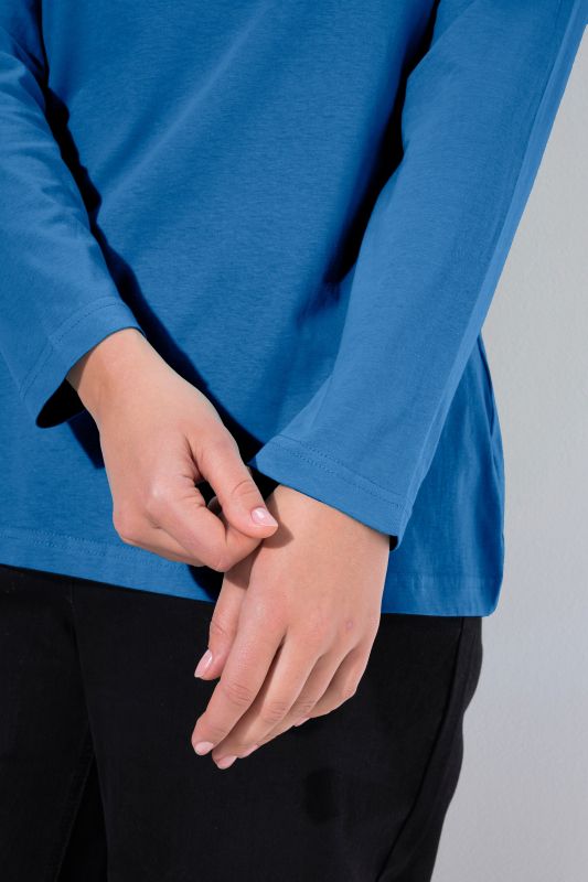 Basic Round Neck Long Sleeve Slim Fit Cotton Tee