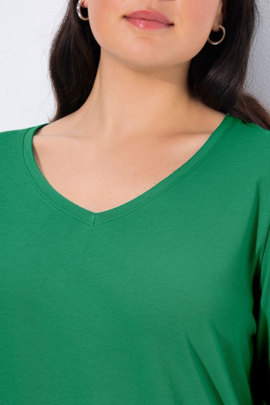 V-Neck Long Sleeves Slim Fit Cotton Knit Tee