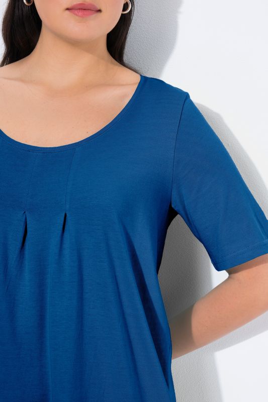 Essential Front Pleat Tee