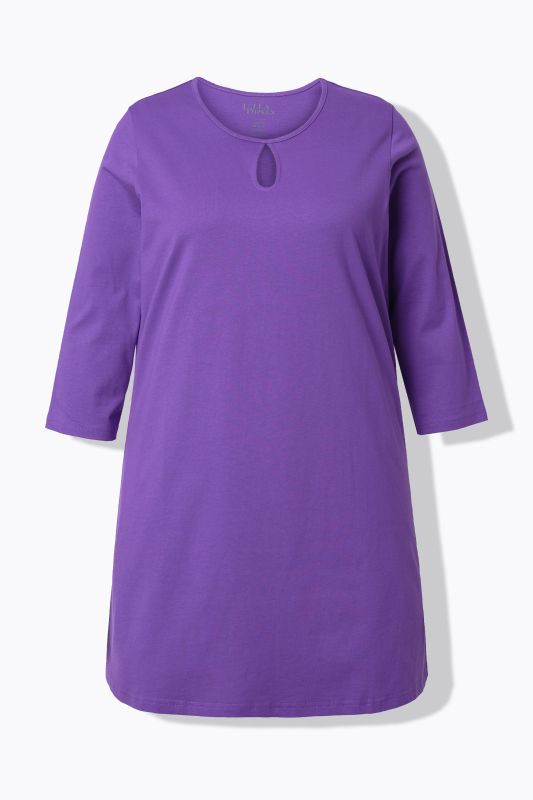 Туника с изрязан акцент