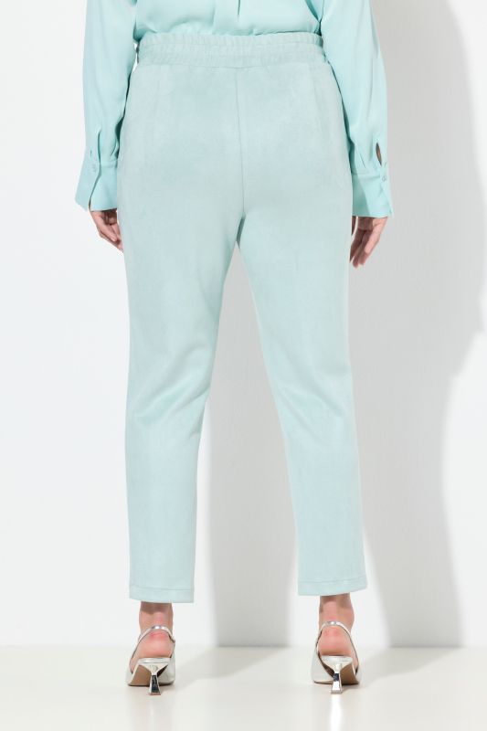 Панталон с велурена визия