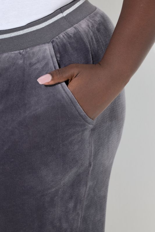 Панталон велурен и домашен