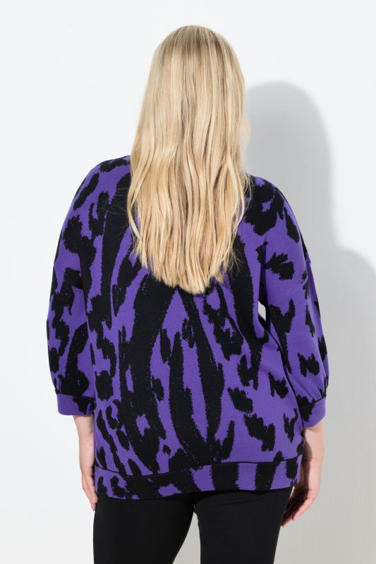 Пуловер с животински принт