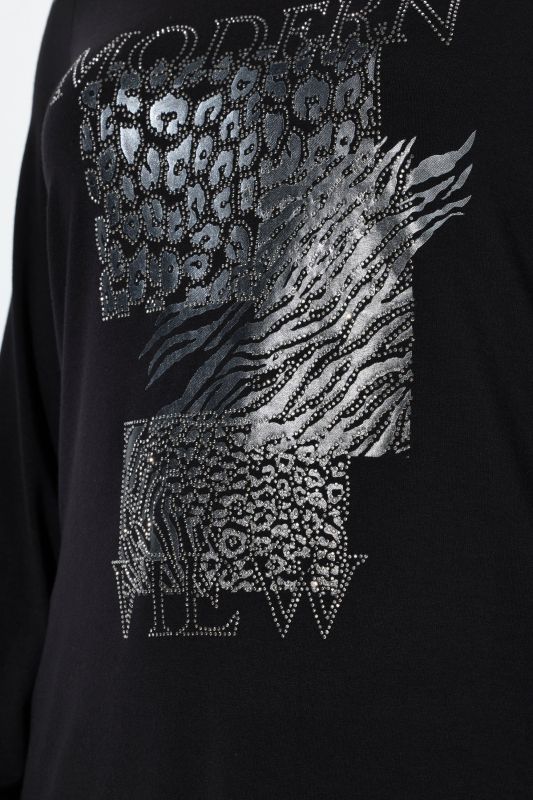 Тениска с бляскав животински принт