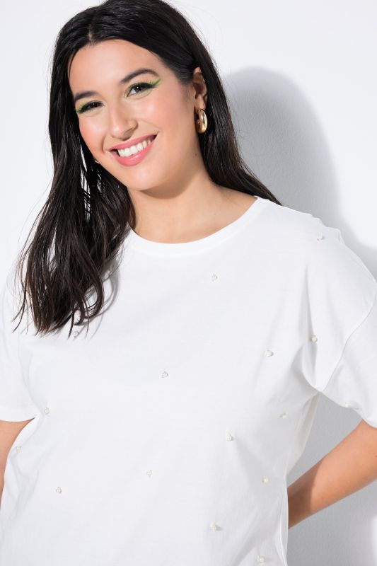 Тениска с декоративни перли