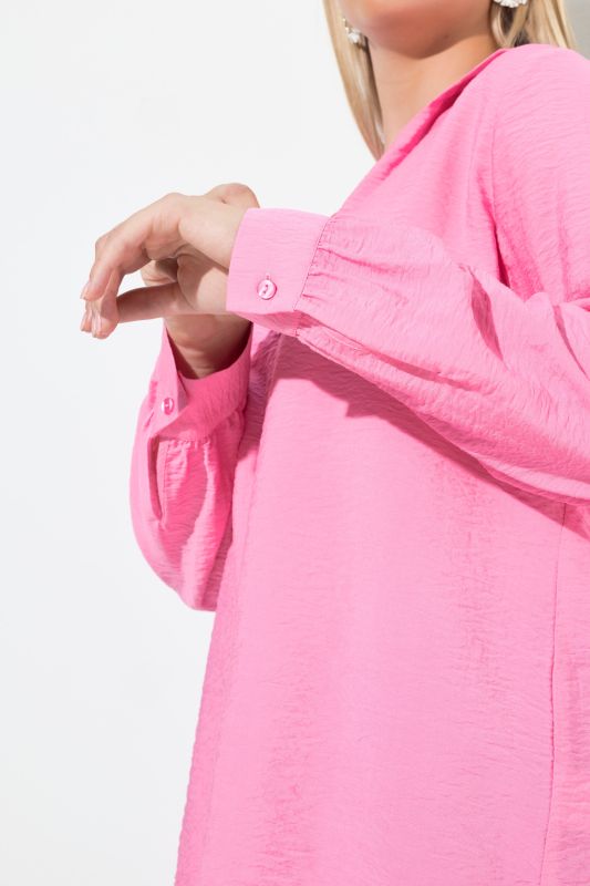 Long-sleeved blouses