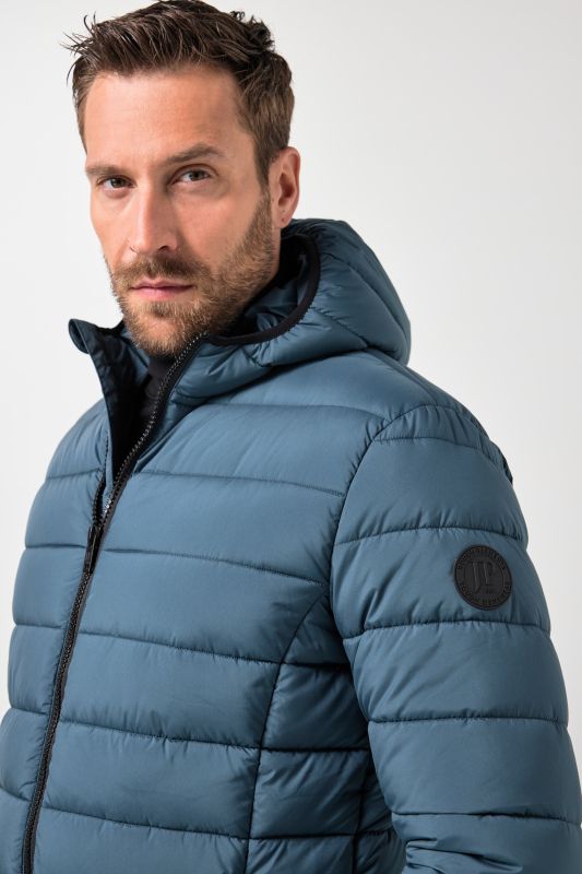Quilted hooded jacket