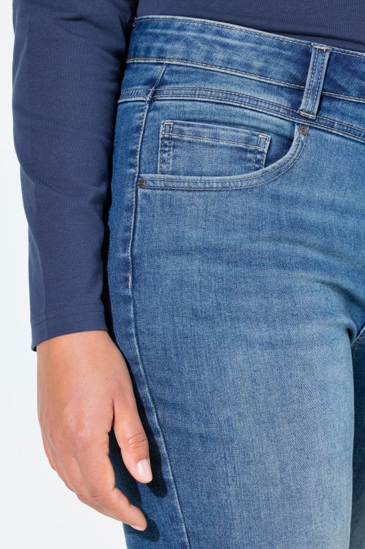 Tummy control jeans