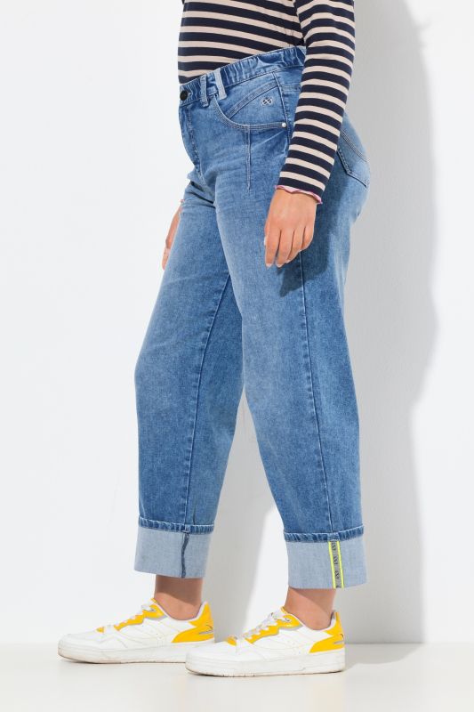 Stretch Fit Cuffed Wide Leg Jeans