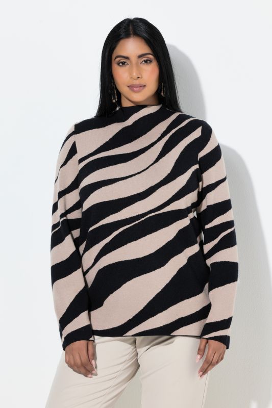 Wave Pattern Long Sleeve Turtleneck Sweater