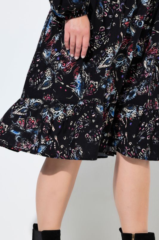 Рокля с принт на пеперуди