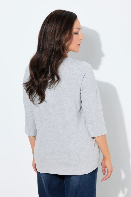 Тениска с бродирано сърце