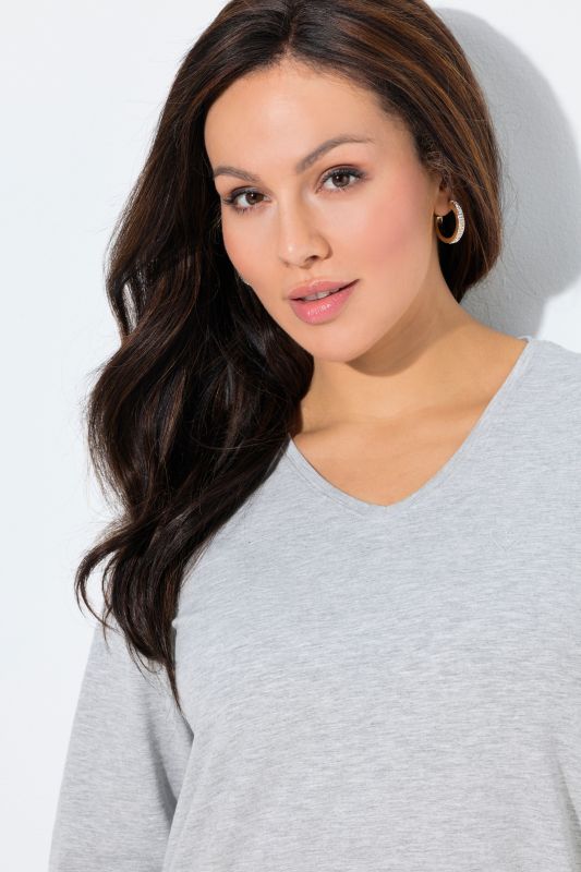 Тениска с бродирано сърце