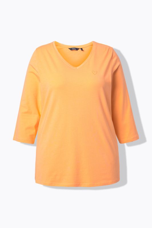 Тениска с бродирано сърце