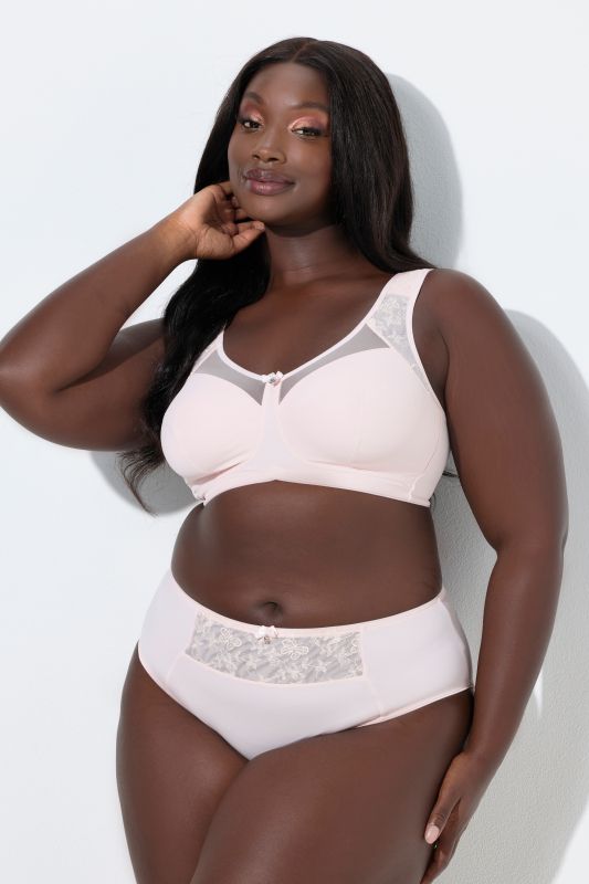 Бикини с дантела на пеперуди