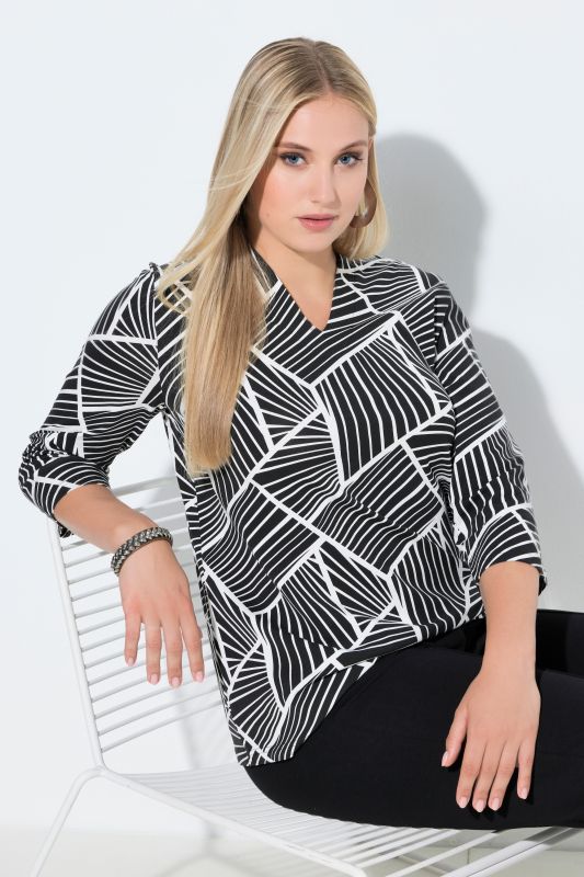 Mixed Stripe Turtleneck Tee