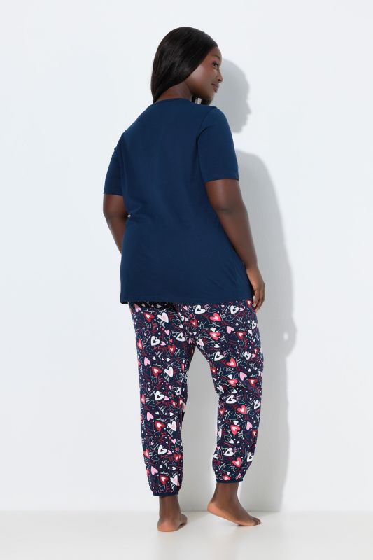 Пижама с любовен принт