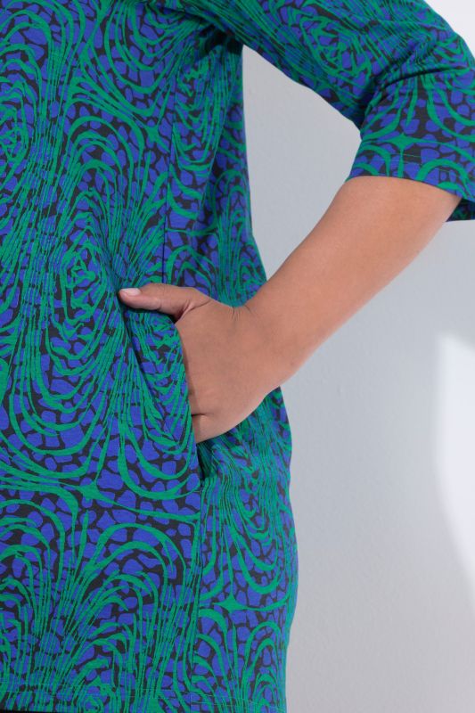 Ripple Print Pocket Knit Tunic