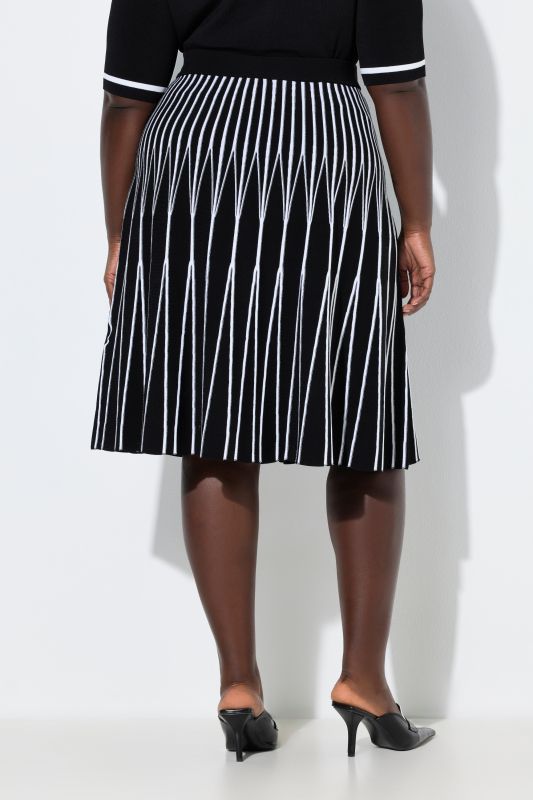 Pleated Contrast Color Knit Skirt