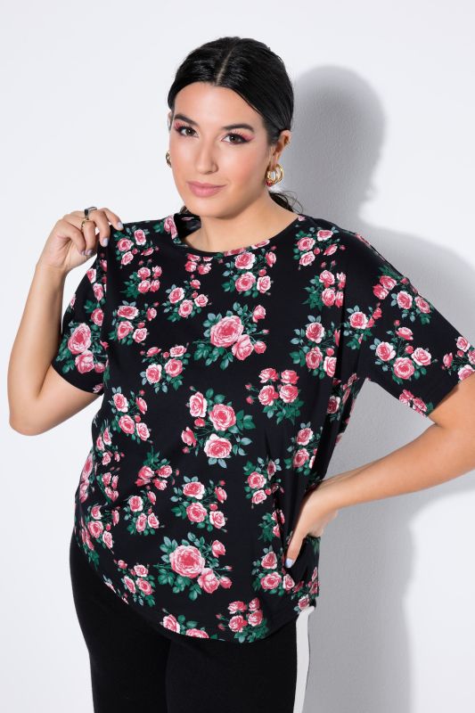 Тениска с принт на рози