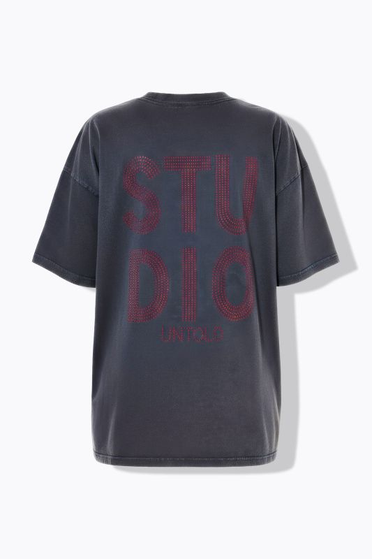 Тениска с прани цветове