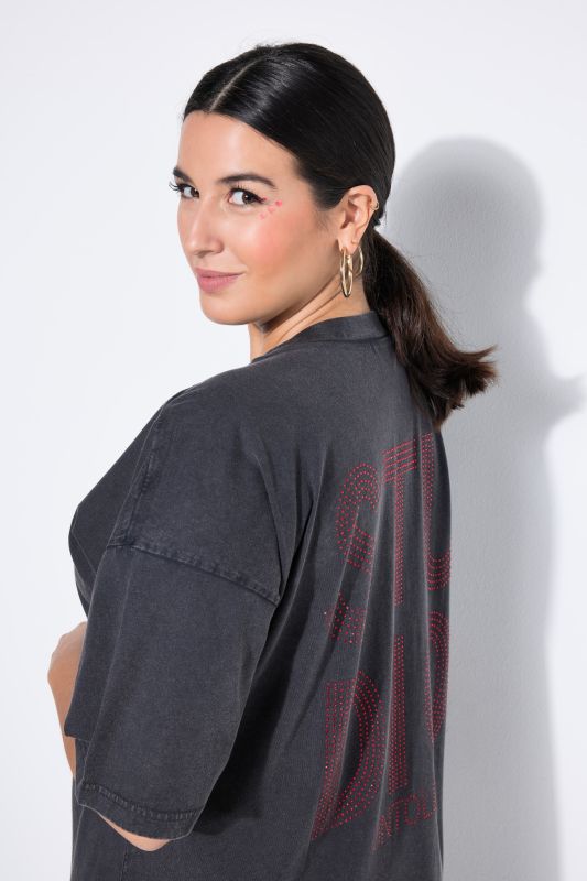 Тениска с прани цветове