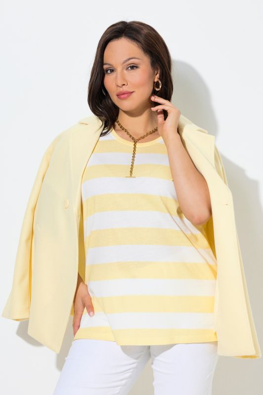 Тениска с хоризонтални райета