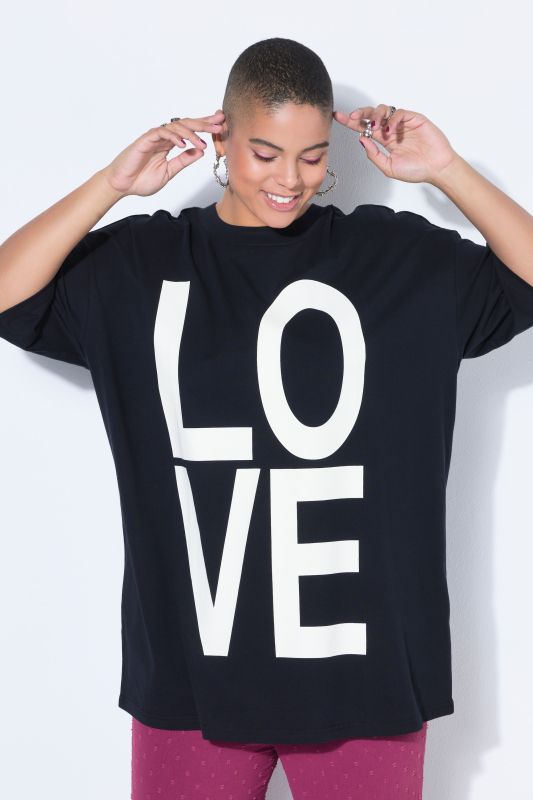 LOVE Short Sleeve Graphic Tee
