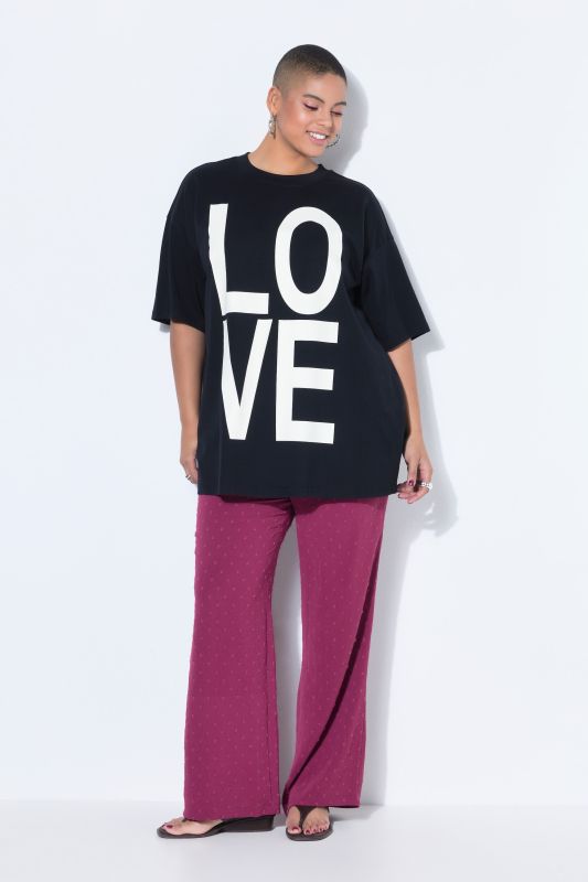 LOVE Short Sleeve Graphic Tee