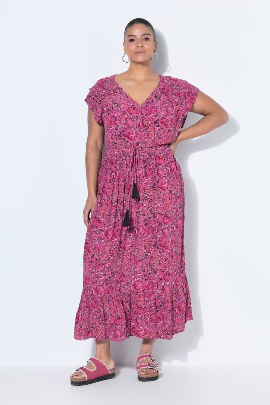 Рокля с пейзли принт