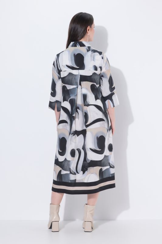 Рокля с абстрактен принт