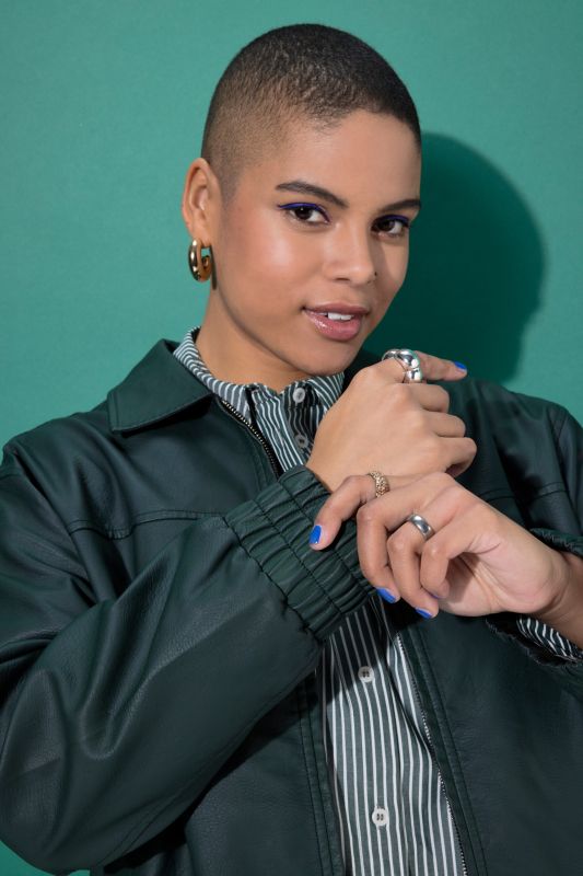 Яке с къса кройка 