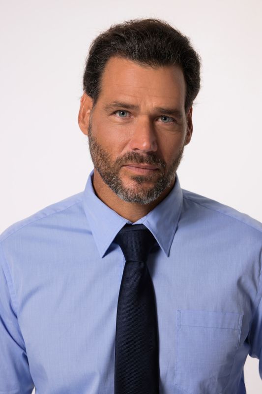 Риза с джоб на гърдите