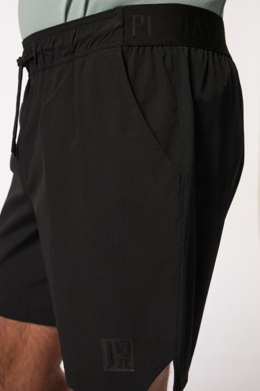 Шорти спортни