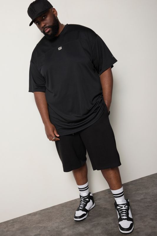 Тениска STHUGE